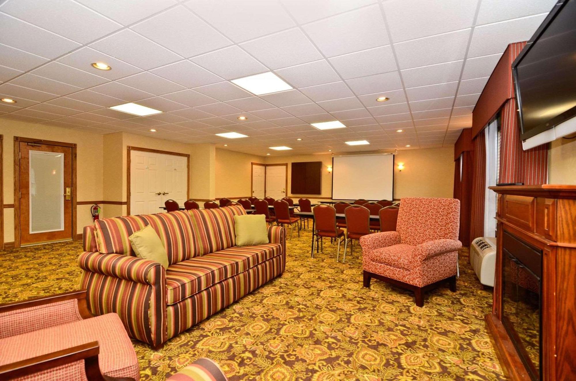 Country Inn & Suites By Radisson, Stevens Point, Wi Esterno foto